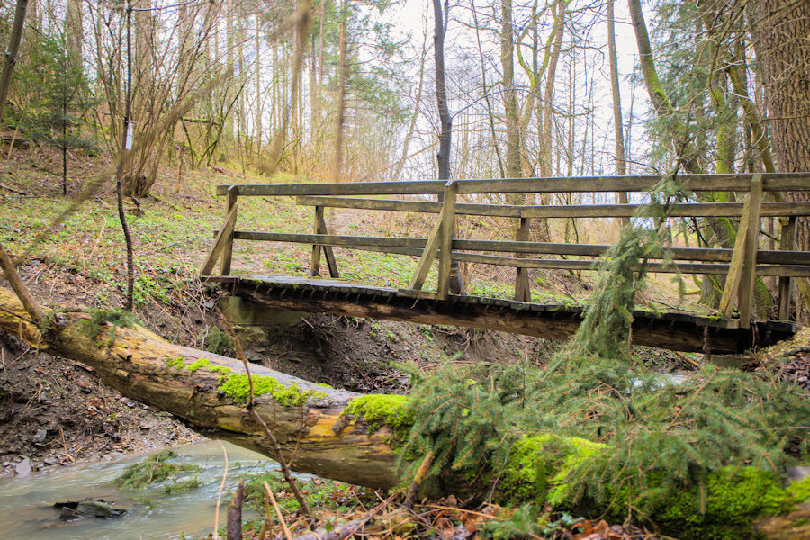 Brücke über den Onatsbach