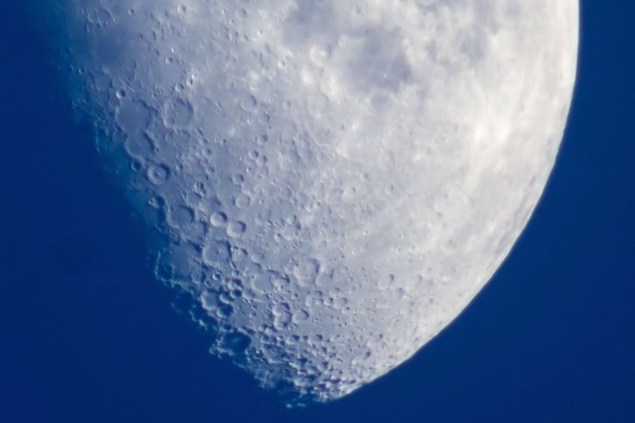 Mond Ausschnitt